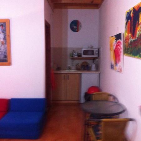 Blueberry Rooms Qaşrīn Екстериор снимка