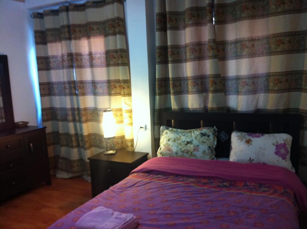 Blueberry Rooms Qaşrīn Екстериор снимка